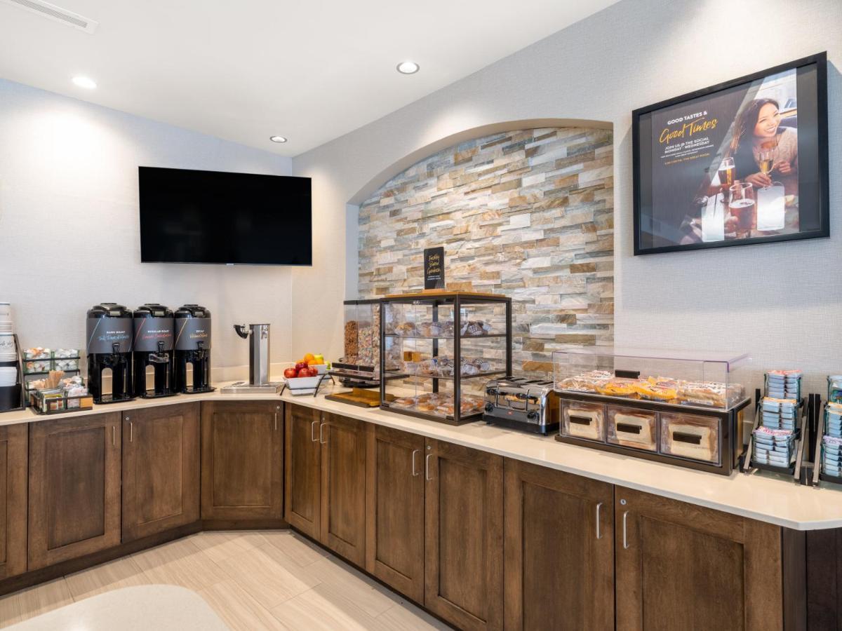Staybridge Suites - Sioux City Southeast By Ihg Екстериор снимка